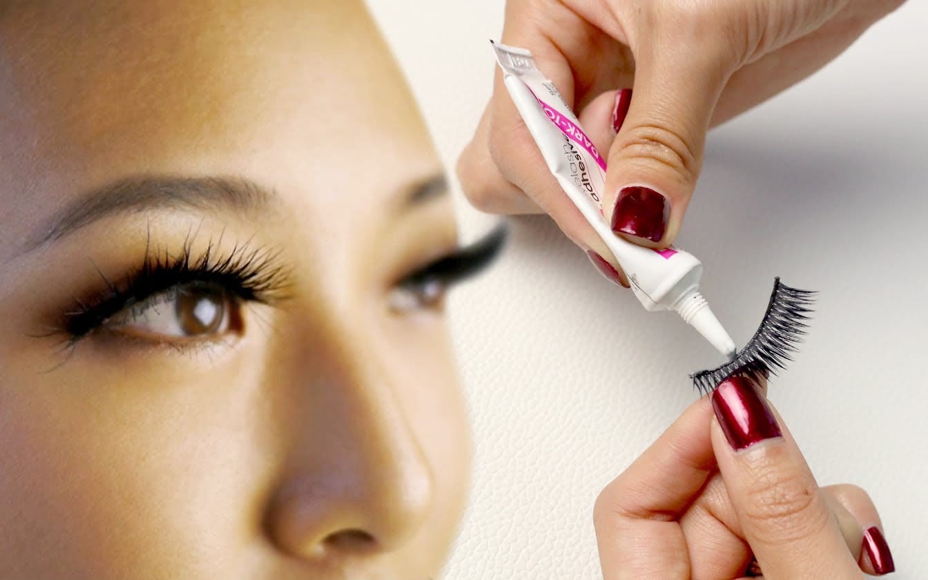 How To Remove Eyelash Glue Off Clothes