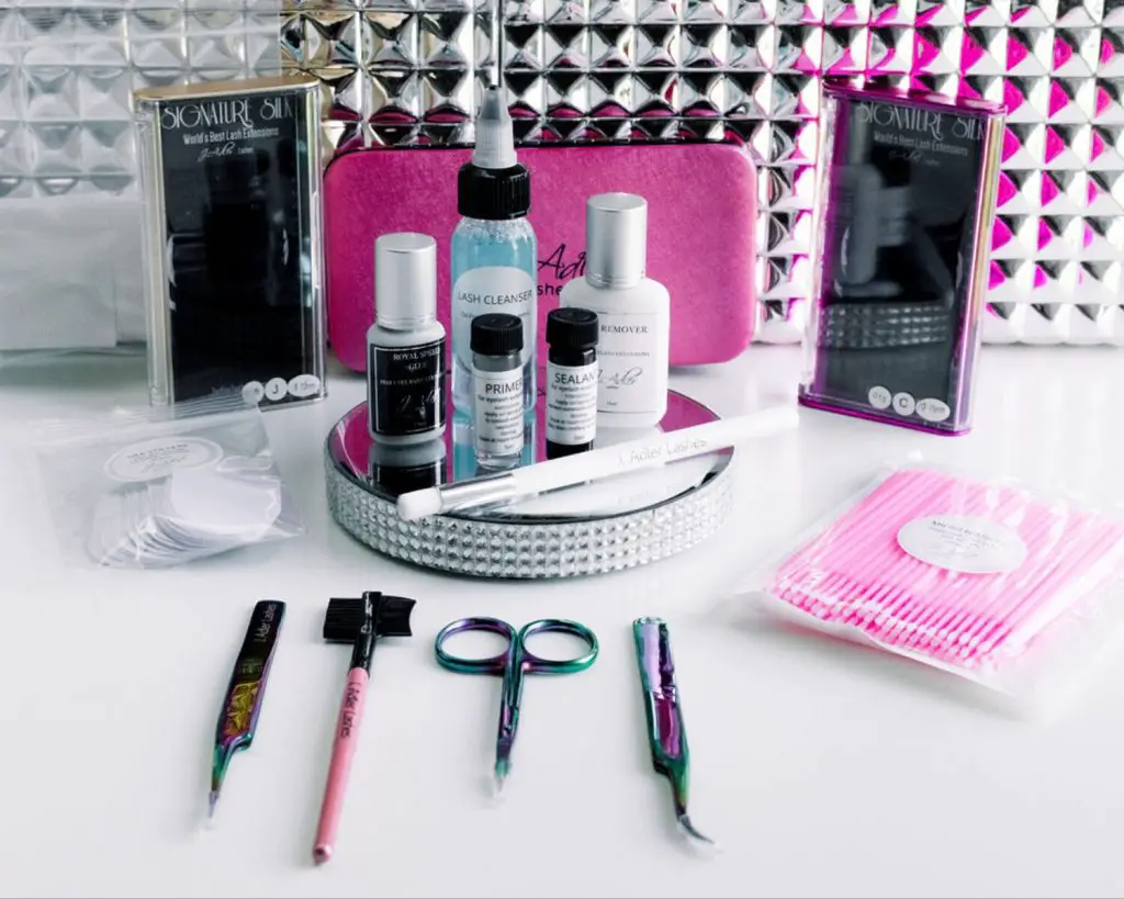 Checkout The Top 9 Best At Home Eyebrow Extensions Kits