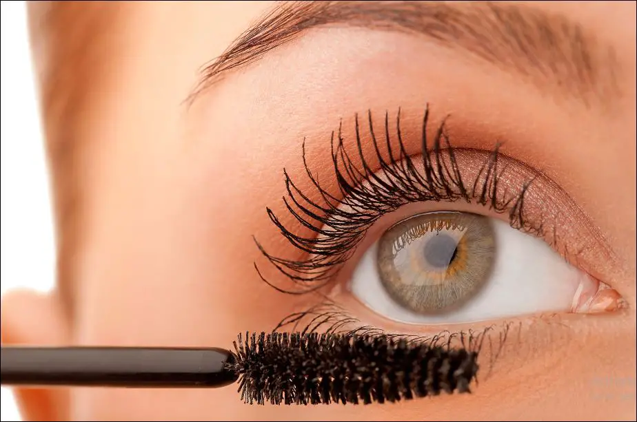 style scribe eyelash serum