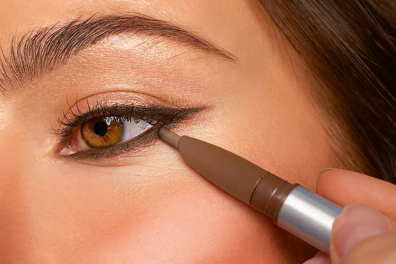 The 10 Best Hypoallergenic Eyeliners to Enhance 2024 review)